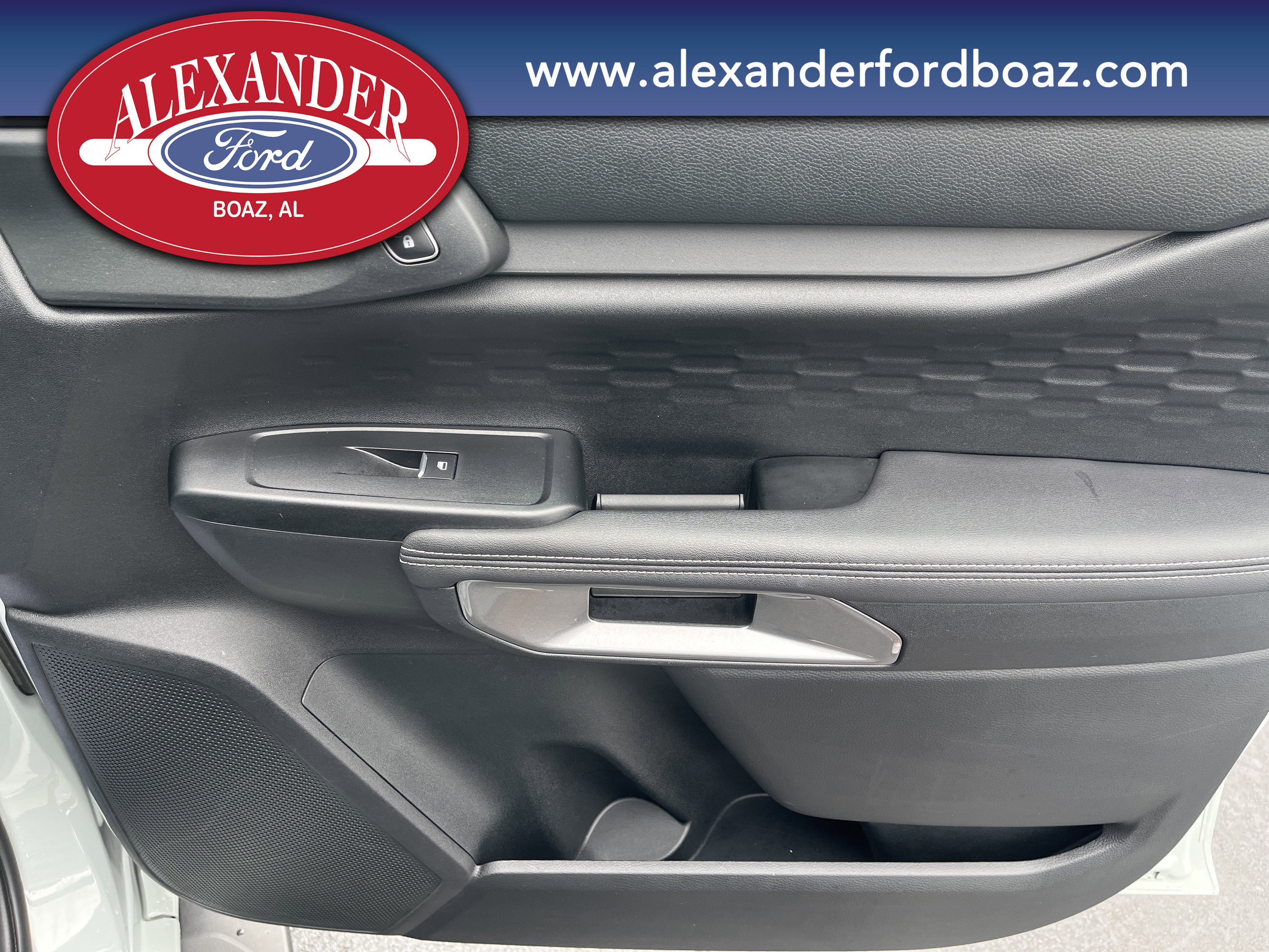 Used 2024 Ford Ranger XLT w/ Technology Package image 19