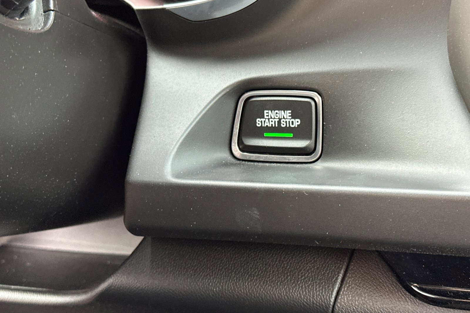 Used 2022 Chevrolet Camaro SS w/ Design Package 3 image 21