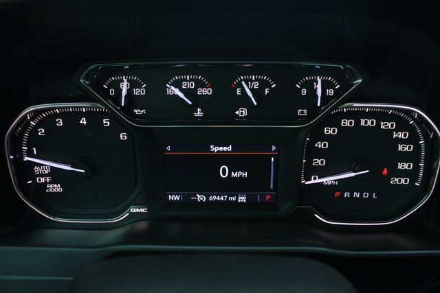 Used 2019 GMC Sierra 1500 AT4 w/ Driver Alert Package I AWD/4WD image 13