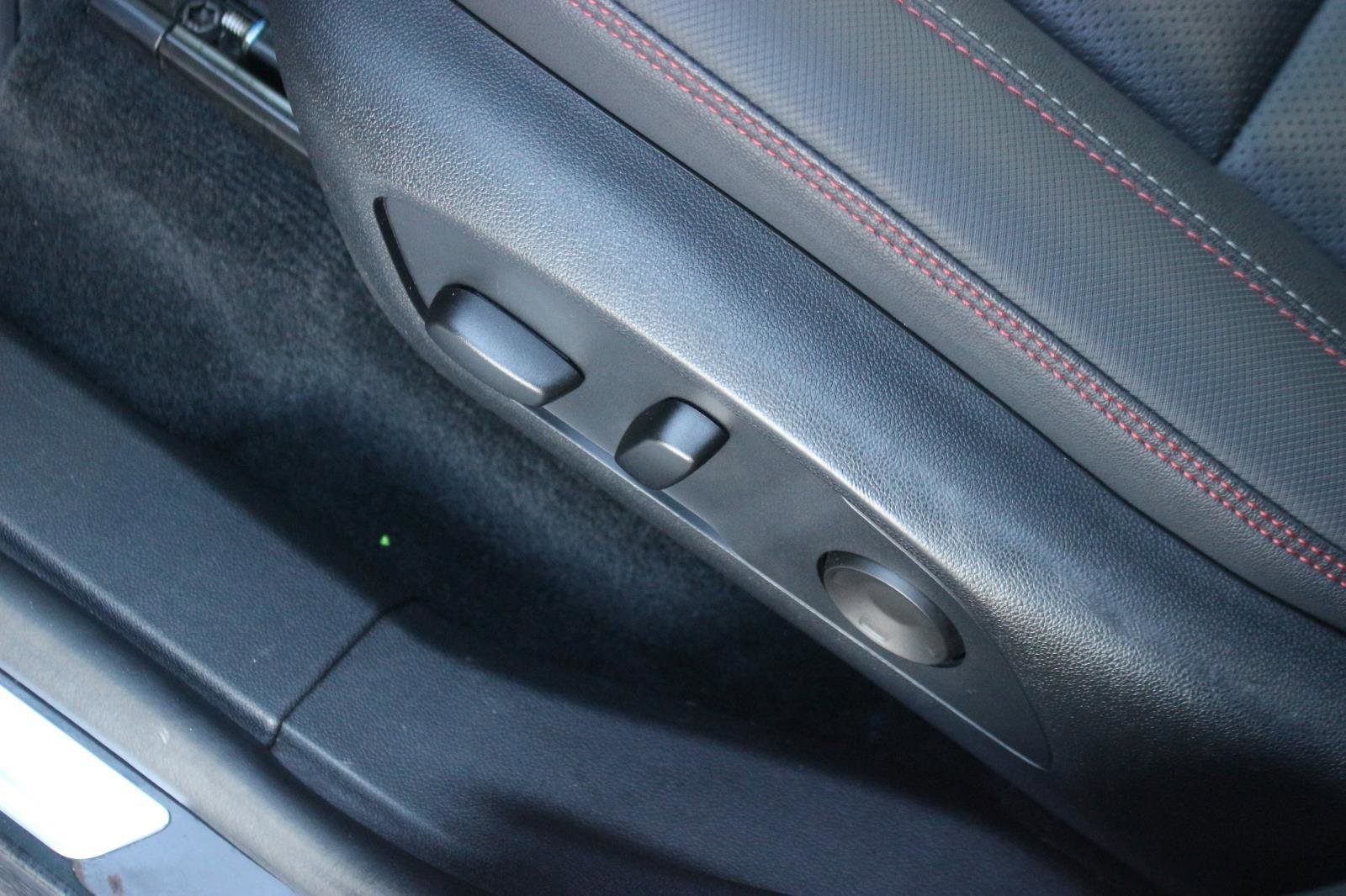 Used 2024 Chevrolet Traverse RS w/ LPO, Floor Liner Package image 18