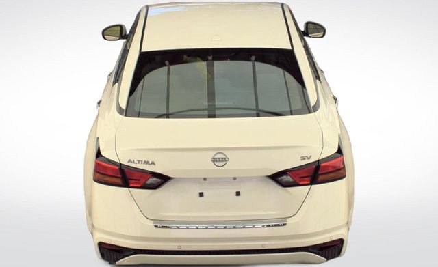 Used 2023 Nissan Altima 2.5 SV FWD image 9