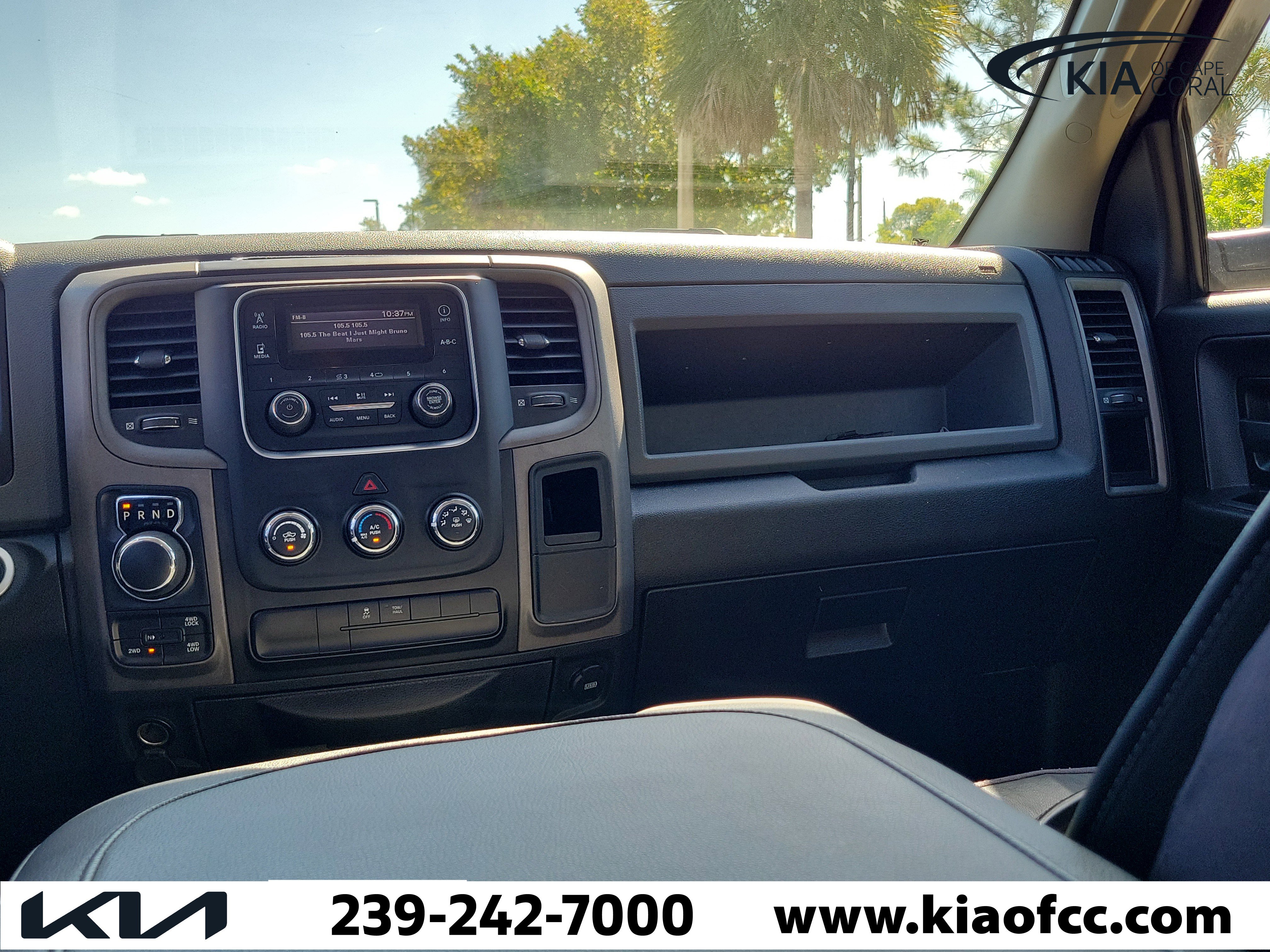 Used 2019 RAM 1500 Express AWD/4WD image 18