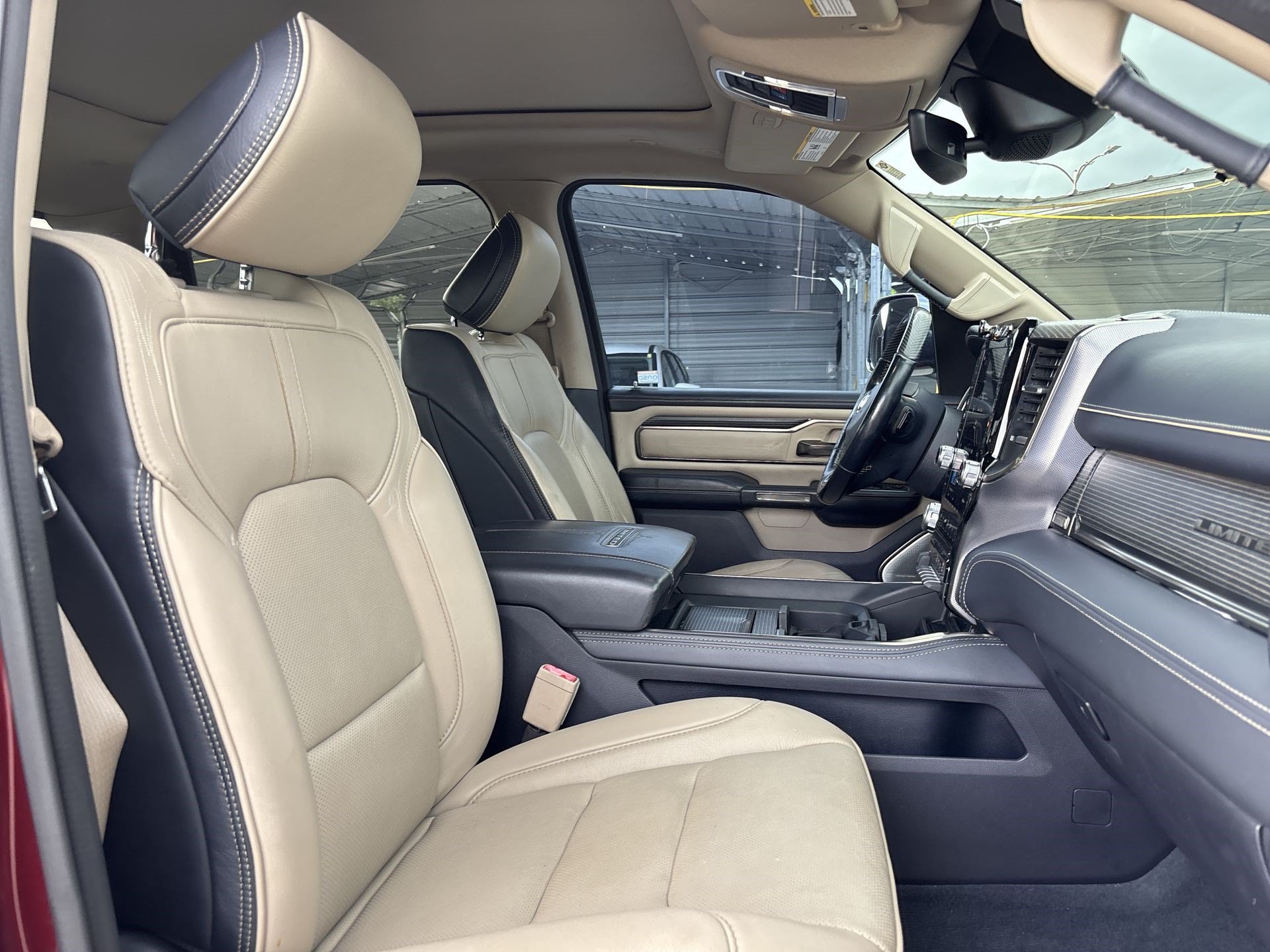 Used 2020 RAM 1500 Limited AWD/4WD image 23