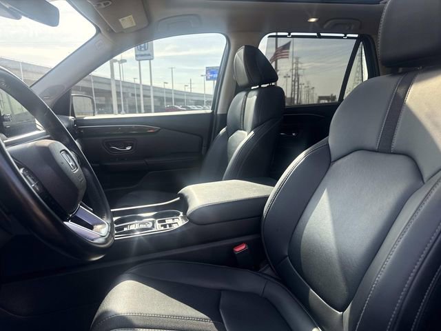 Certified 2024 Honda Pilot Touring image 7