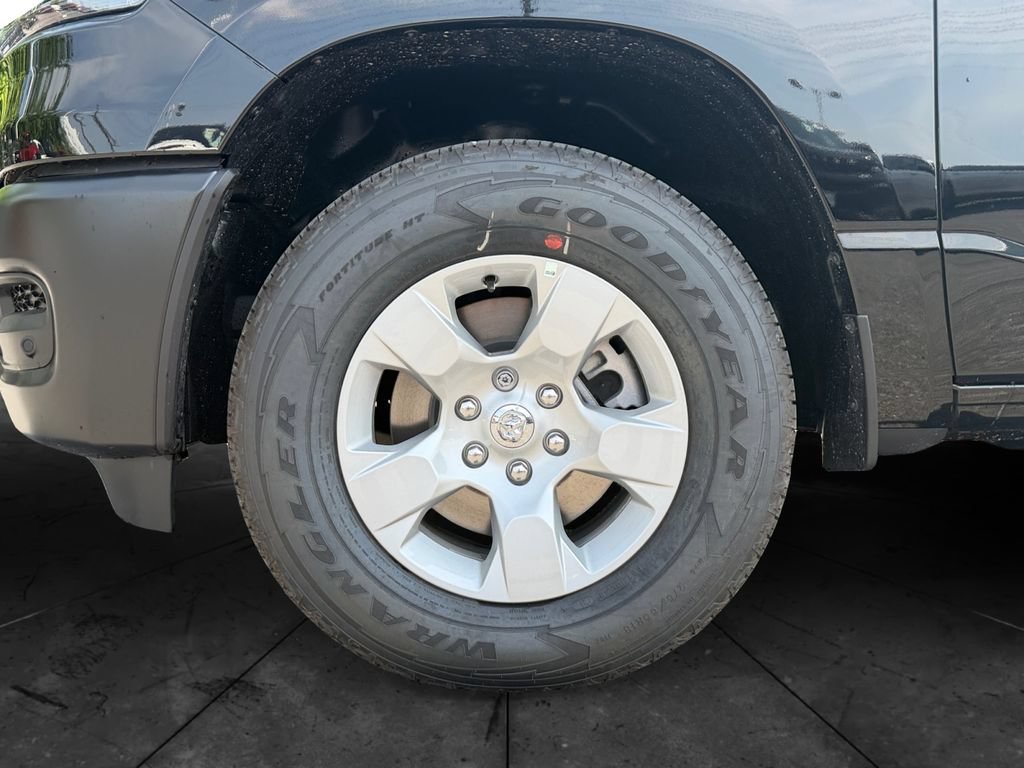 New 2026 RAM 1500 Tradesman AWD/4WD image 14