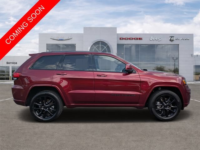 Certified 2021 Jeep Grand Cherokee Laredo X AWD/4WD image 2