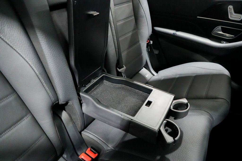 Used 2024 Mercedes-Benz GLS 450 4MATIC image 26