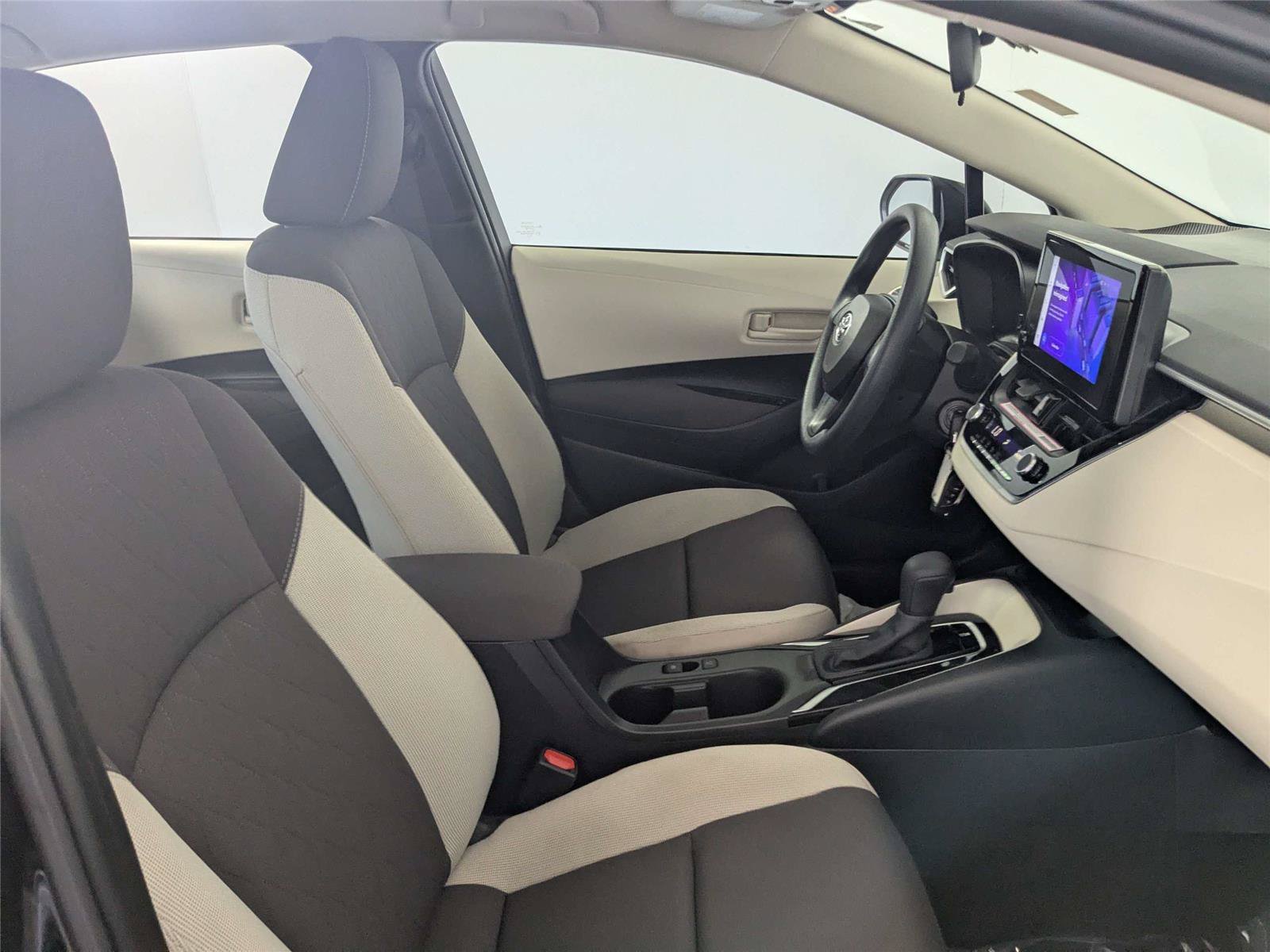 Certified 2023 Toyota Corolla LE FWD image 26