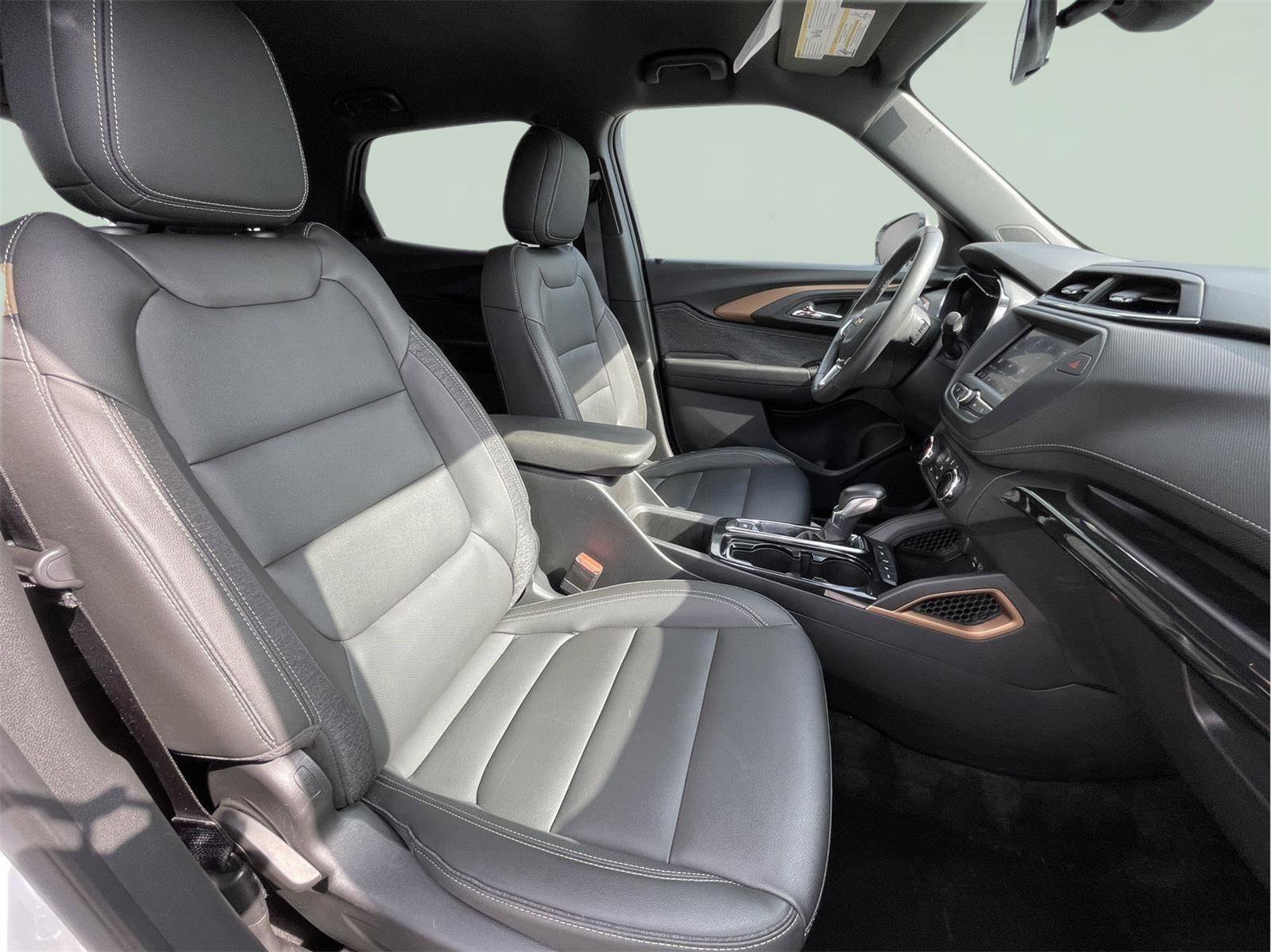 Used 2023 Chevrolet TrailBlazer ACTIV image 21