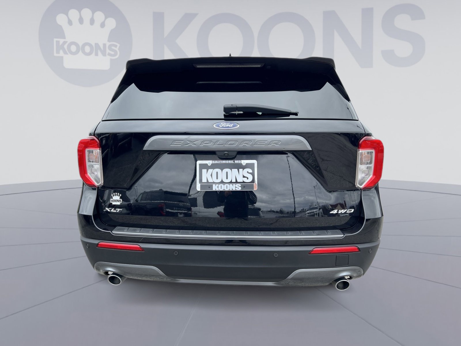 Certified 2023 Ford Explorer XLT w/ Equipment Group 202A image 4