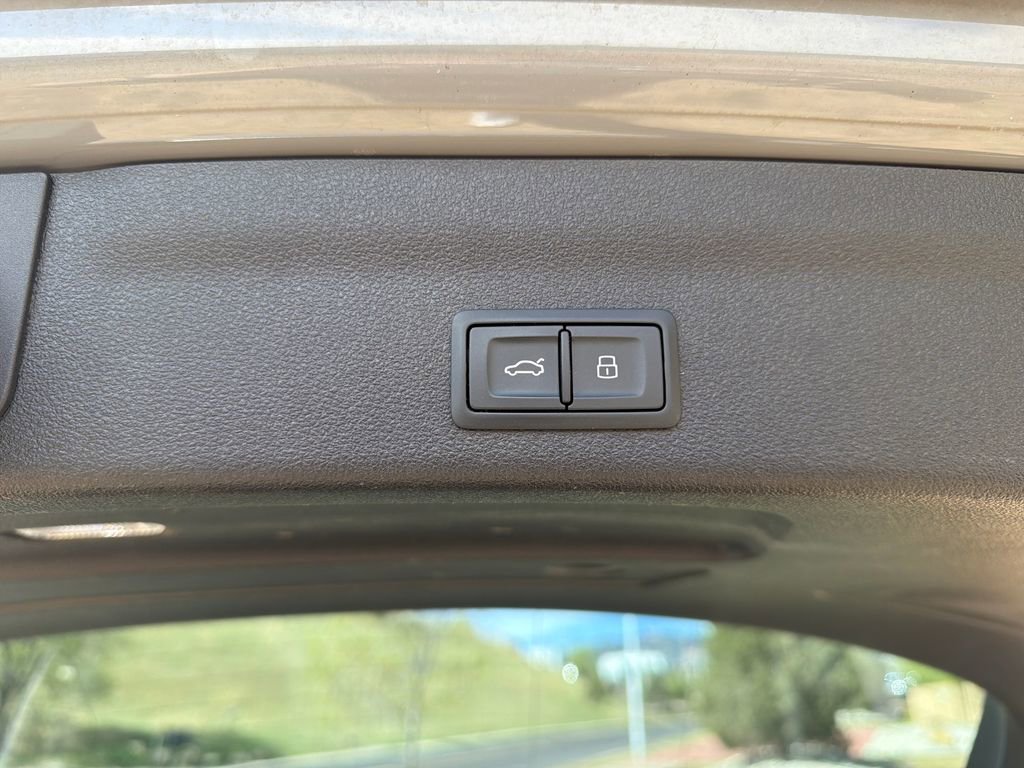 Used 2022 Audi RS 6 image 25
