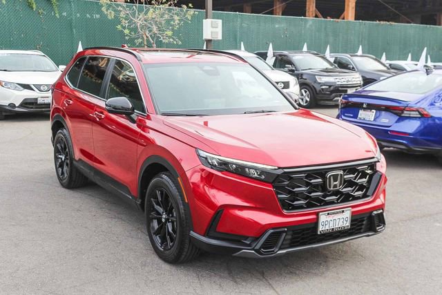 Used 2025 Honda CR-V Sport image 3