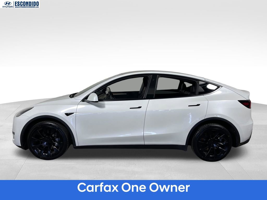 Used 2023 Tesla Model Y Long Range AWD/4WD image 2