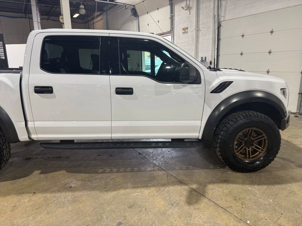 Used 2018 Ford F150 Raptor image 11