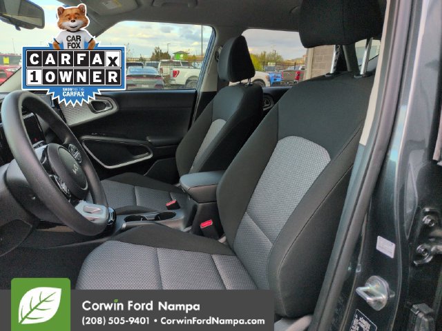 Used 2023 Kia Soul S FWD image 23