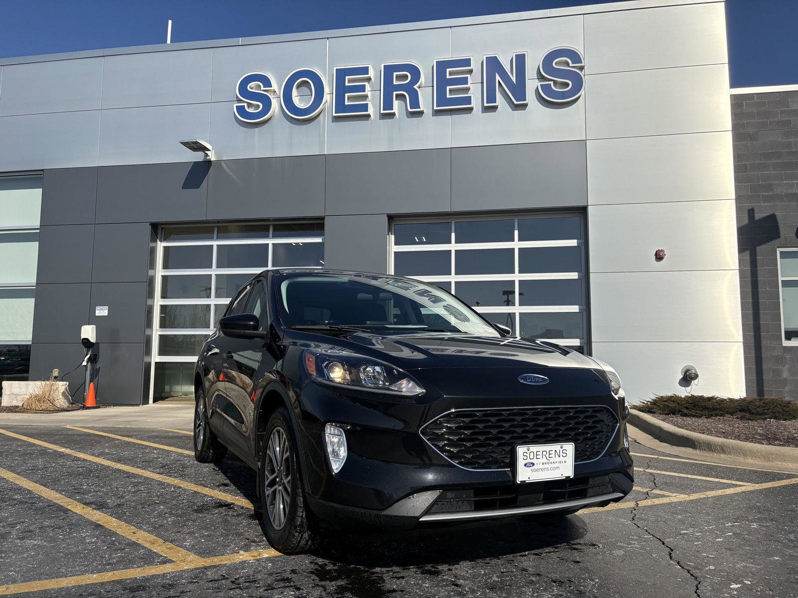 Used 2022 Ford Escape SEL w/ Class II Trailer Tow Package