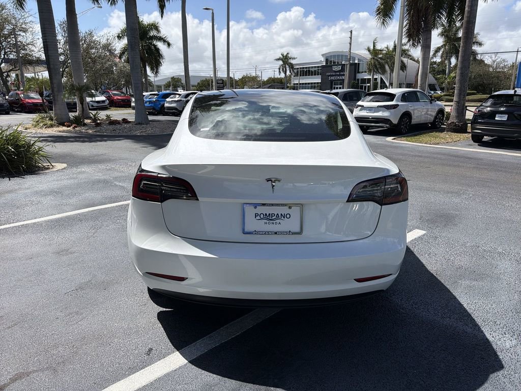 Used 2023 Tesla Model 3 Standard Range image 7