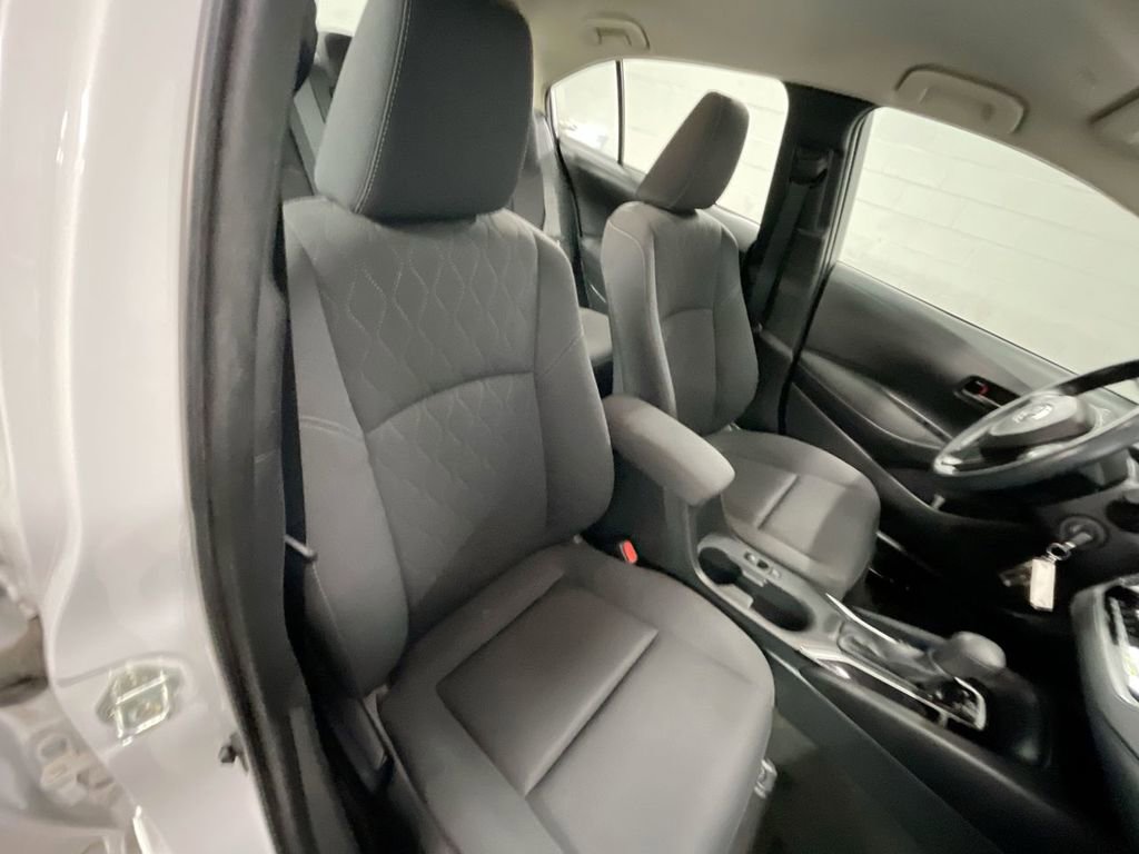 Used 2023 Toyota Corolla LE image 24