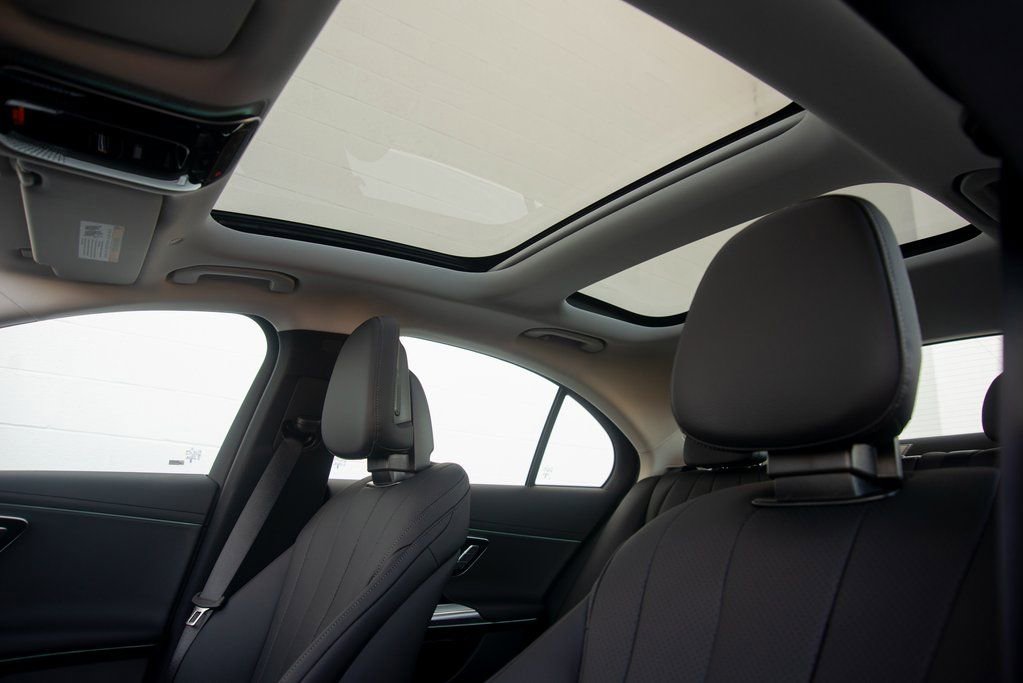 Certified 2025 Mercedes-Benz E 350 4MATIC Sedan image 21