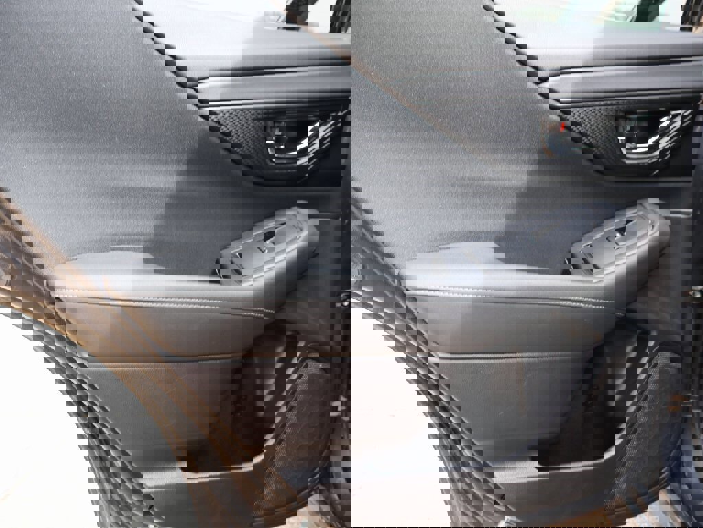 Used 2023 Subaru Outback Premium image 18