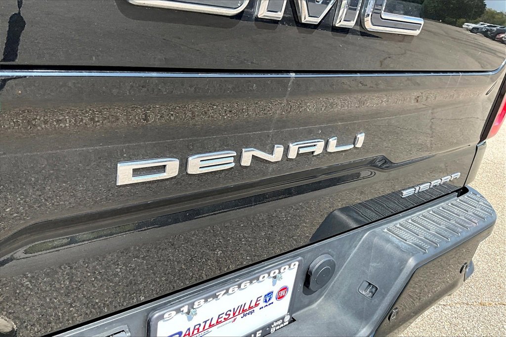 Used 2022 GMC Sierra 1500 Denali Ultimate image 11
