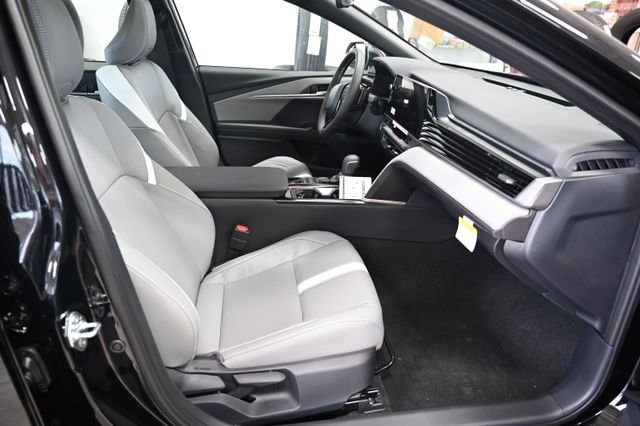 New 2026 Toyota Camry SE FWD image 11