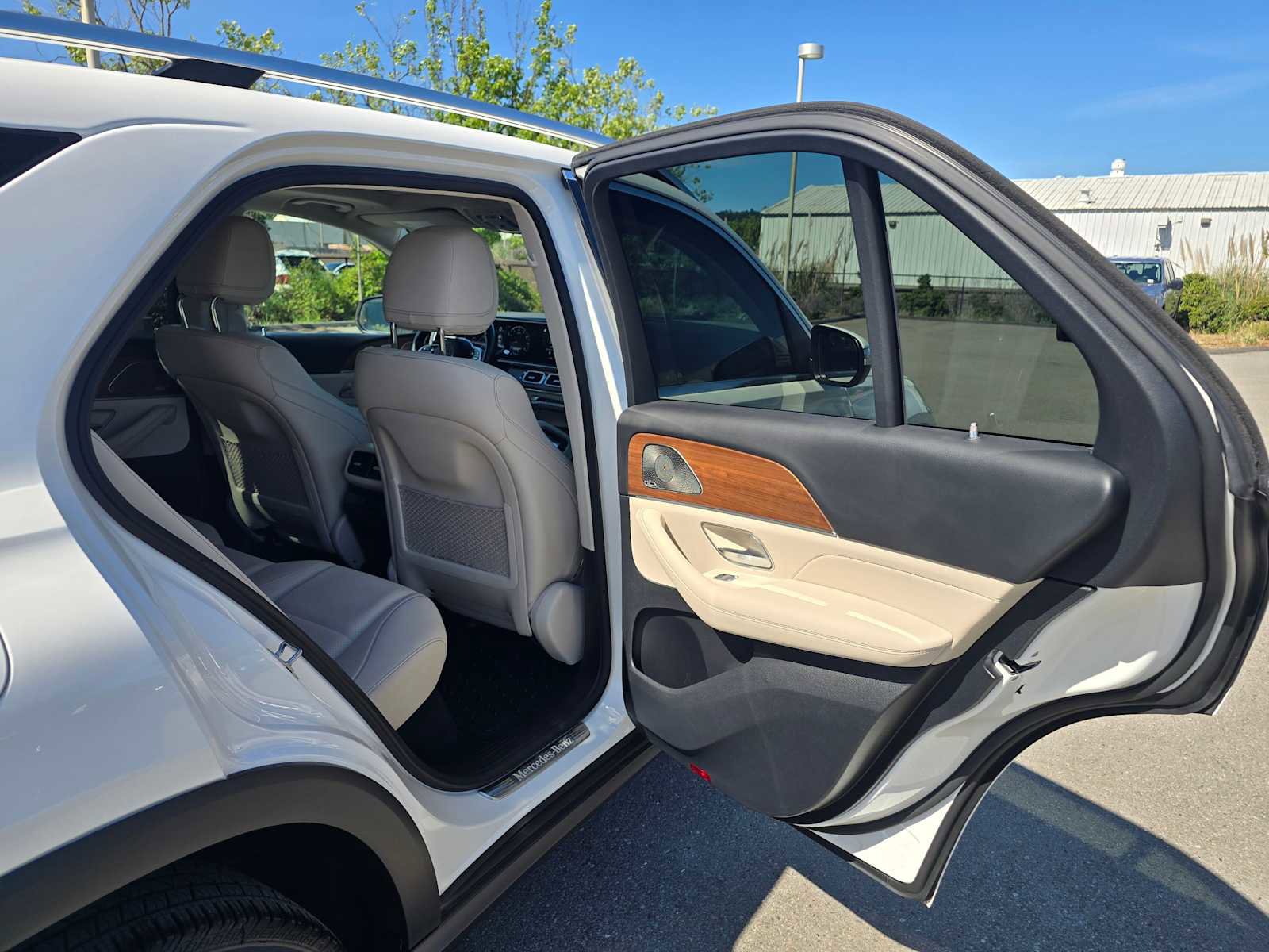 Used 2022 Mercedes-Benz GLE 350 image 14