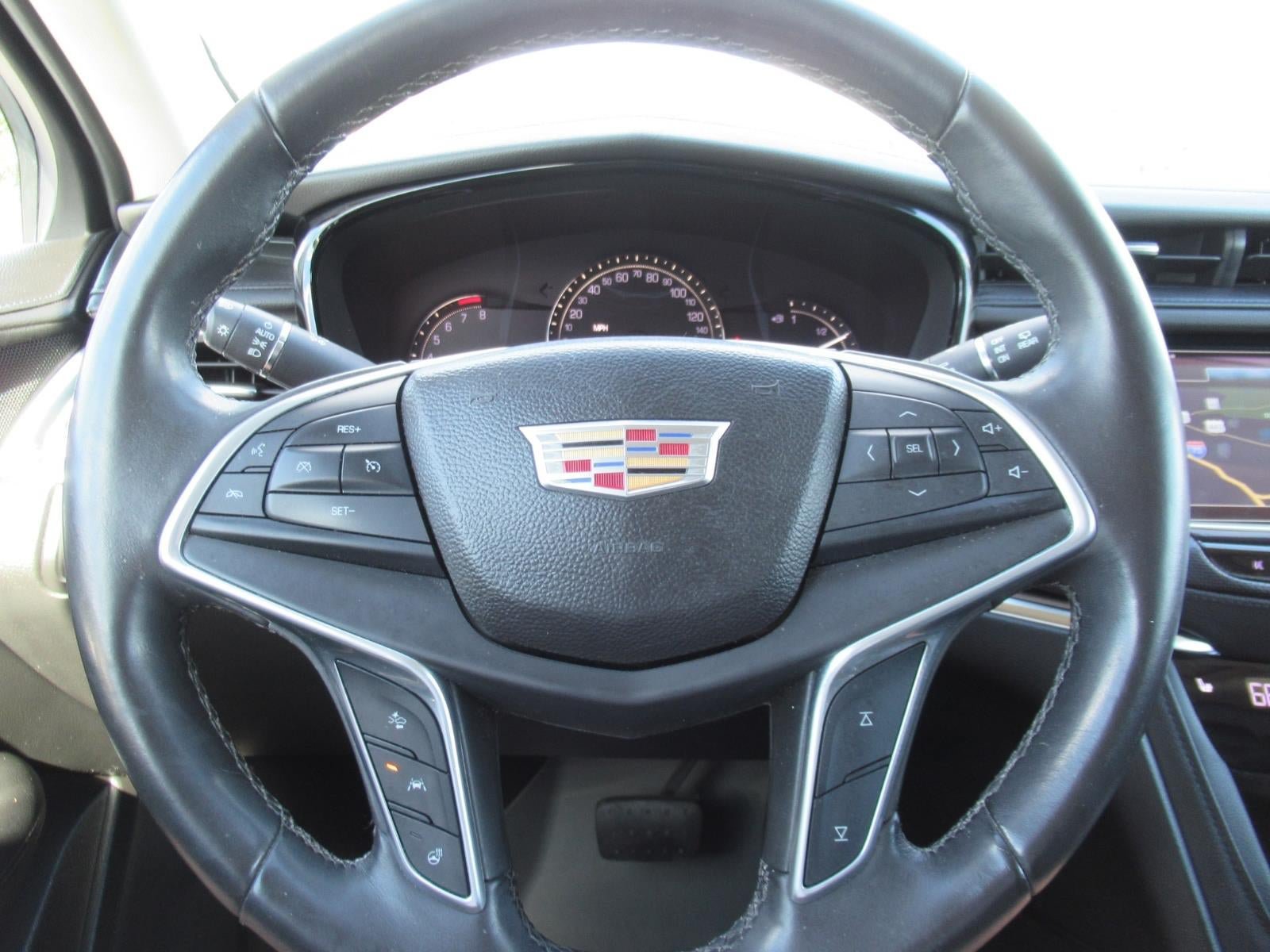 Used 2017 Cadillac XT5 Luxury w/ Driver Awareness Package FWD image 25