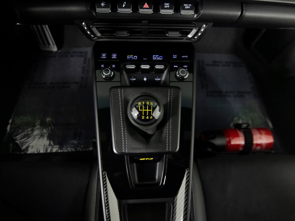 Used 2023 Porsche 911 GT3 RWD image 23