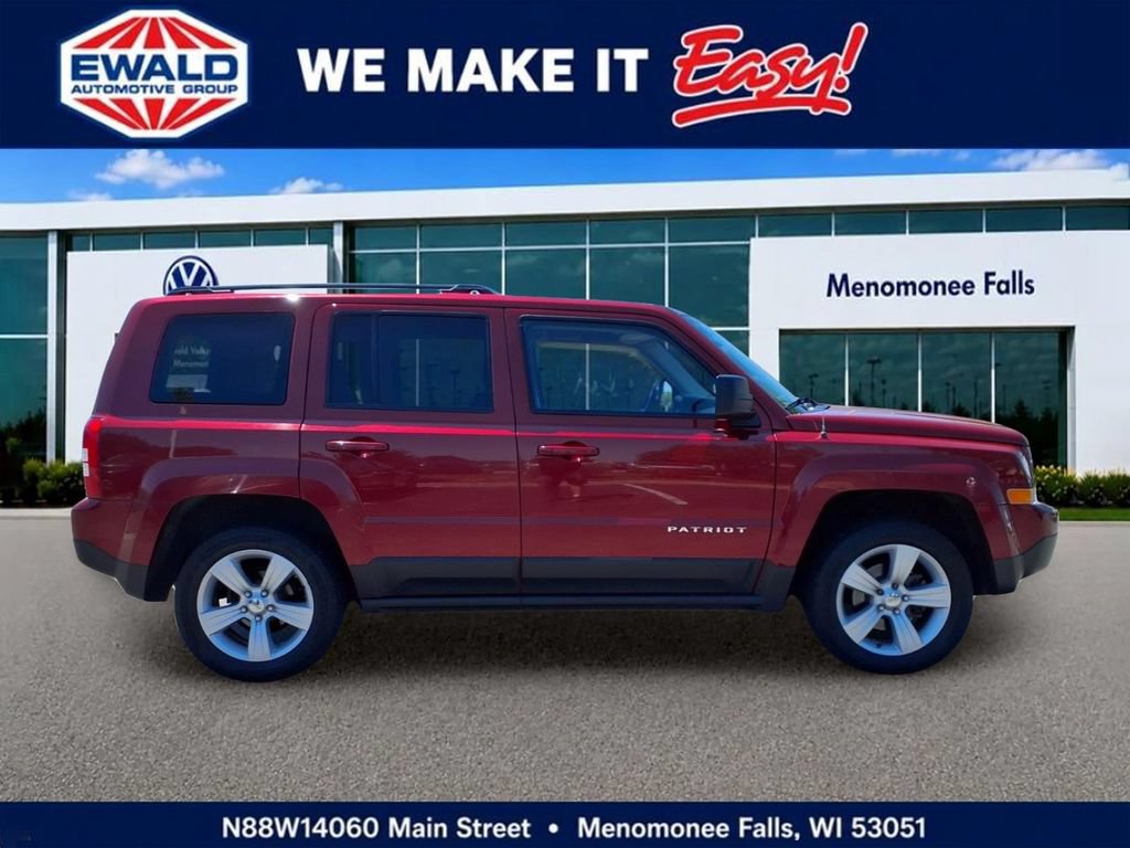 Used 2015 Jeep Patriot Latitude AWD/4WD image 8