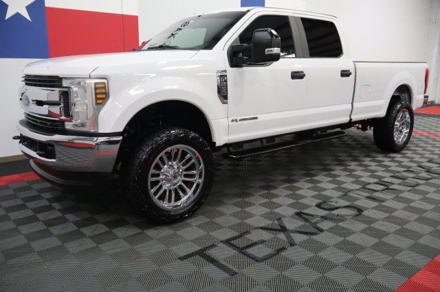 Used 2018 Ford F250 XL w/ Power Equipment Group AWD/4WD image 3