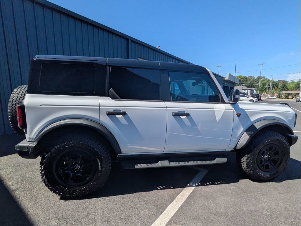 Certified 2025 Ford Bronco Badlands image 5