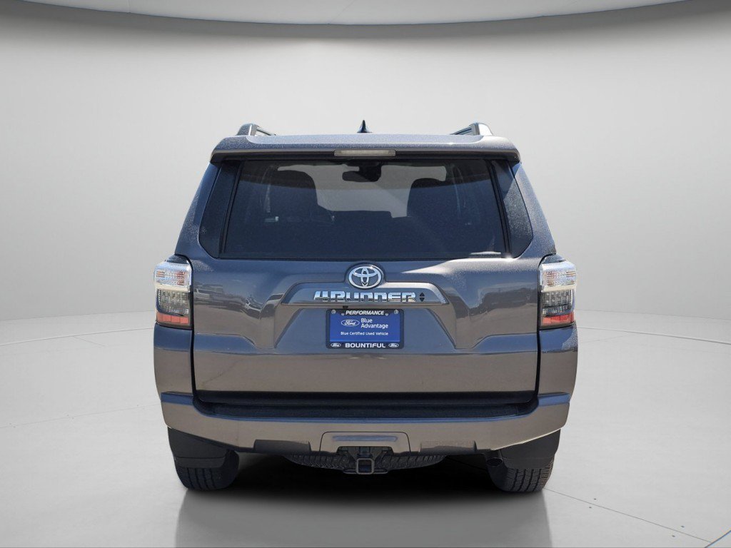 Used 2022 Toyota 4Runner SR5 Premium AWD/4WD image 16