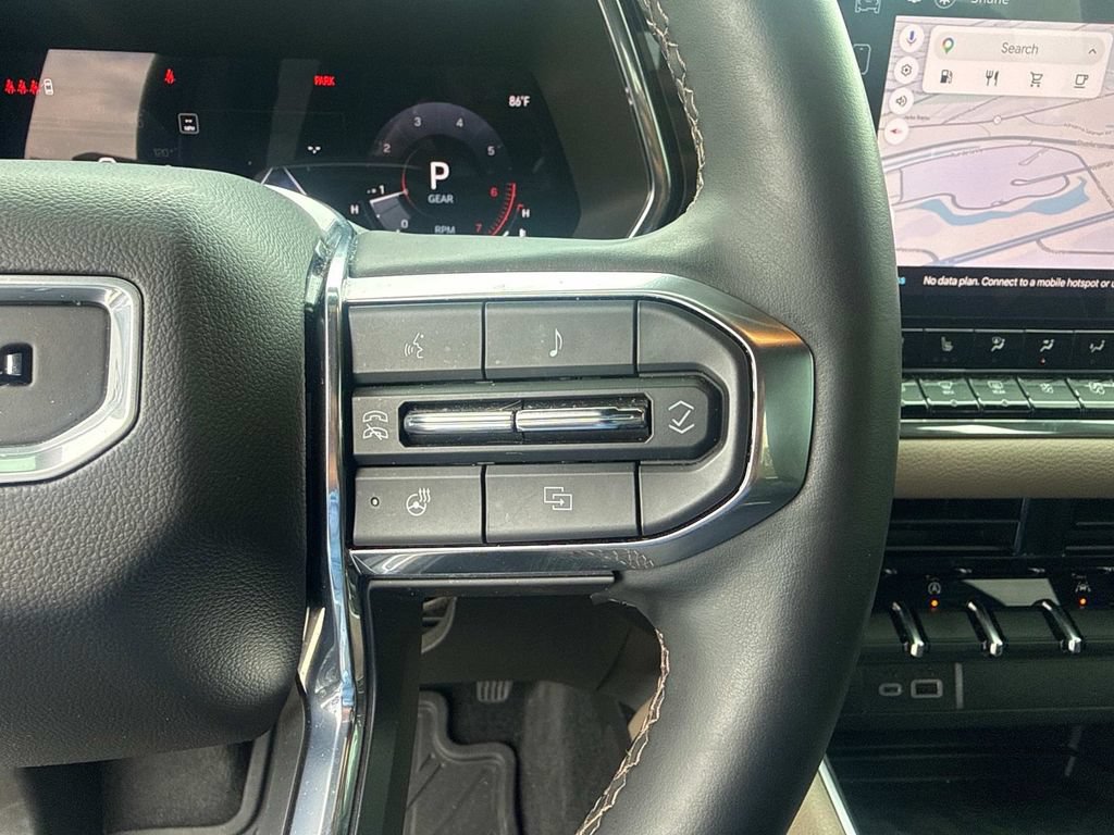 Used 2025 GMC Canyon Denali AWD/4WD image 27