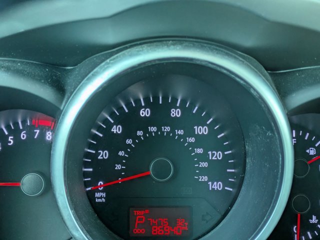 Used 2013 Kia Soul ! w/ Premium Pkg image 10