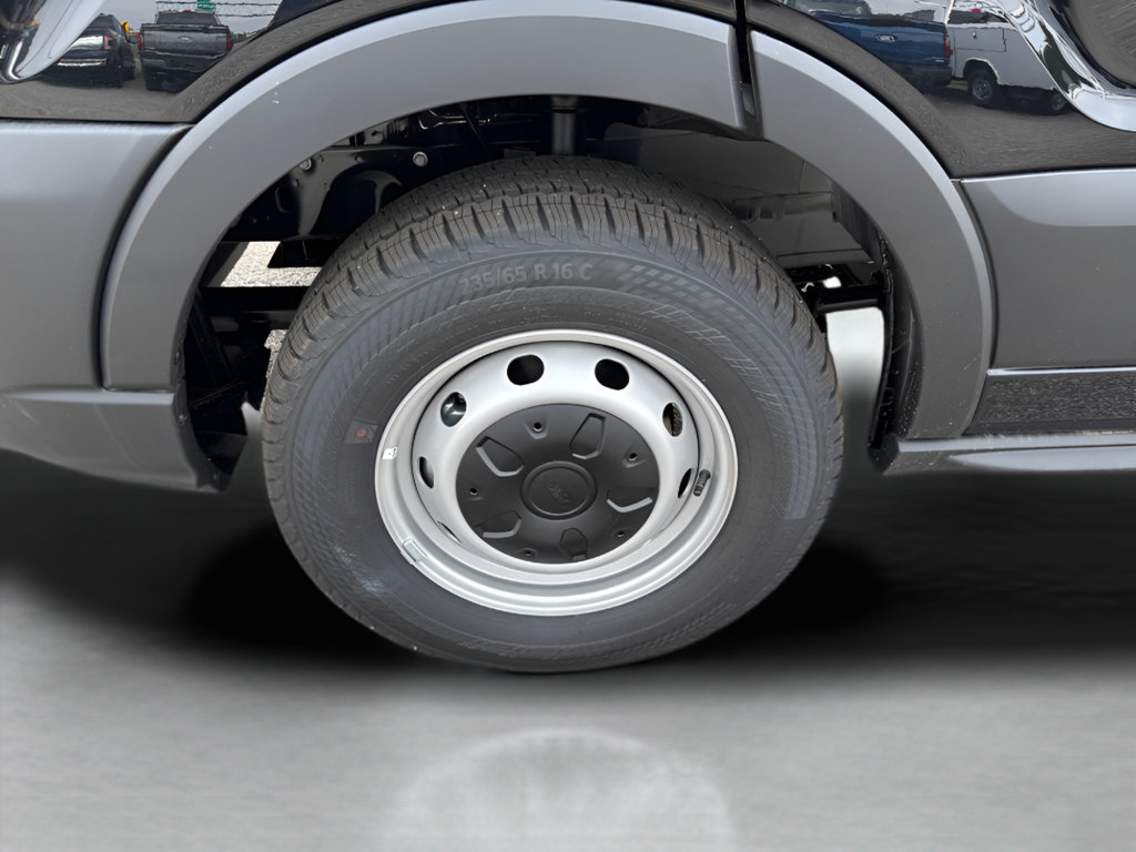 New 2026 Ford Transit 250 Low Roof RWD image 20