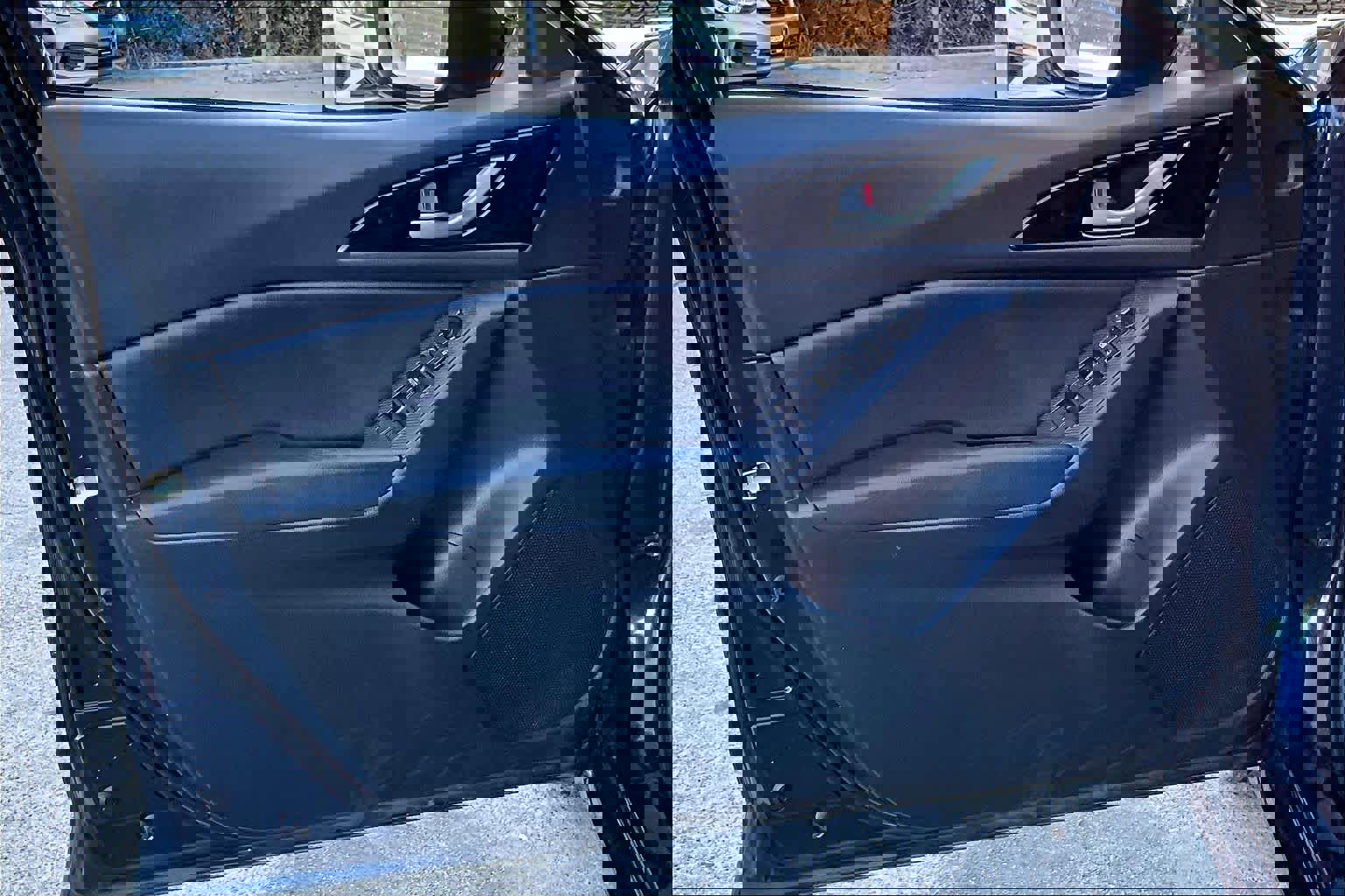 Used 2016 MAZDA MAZDA3 i Sport w/ Preferred Equipment Package image 20