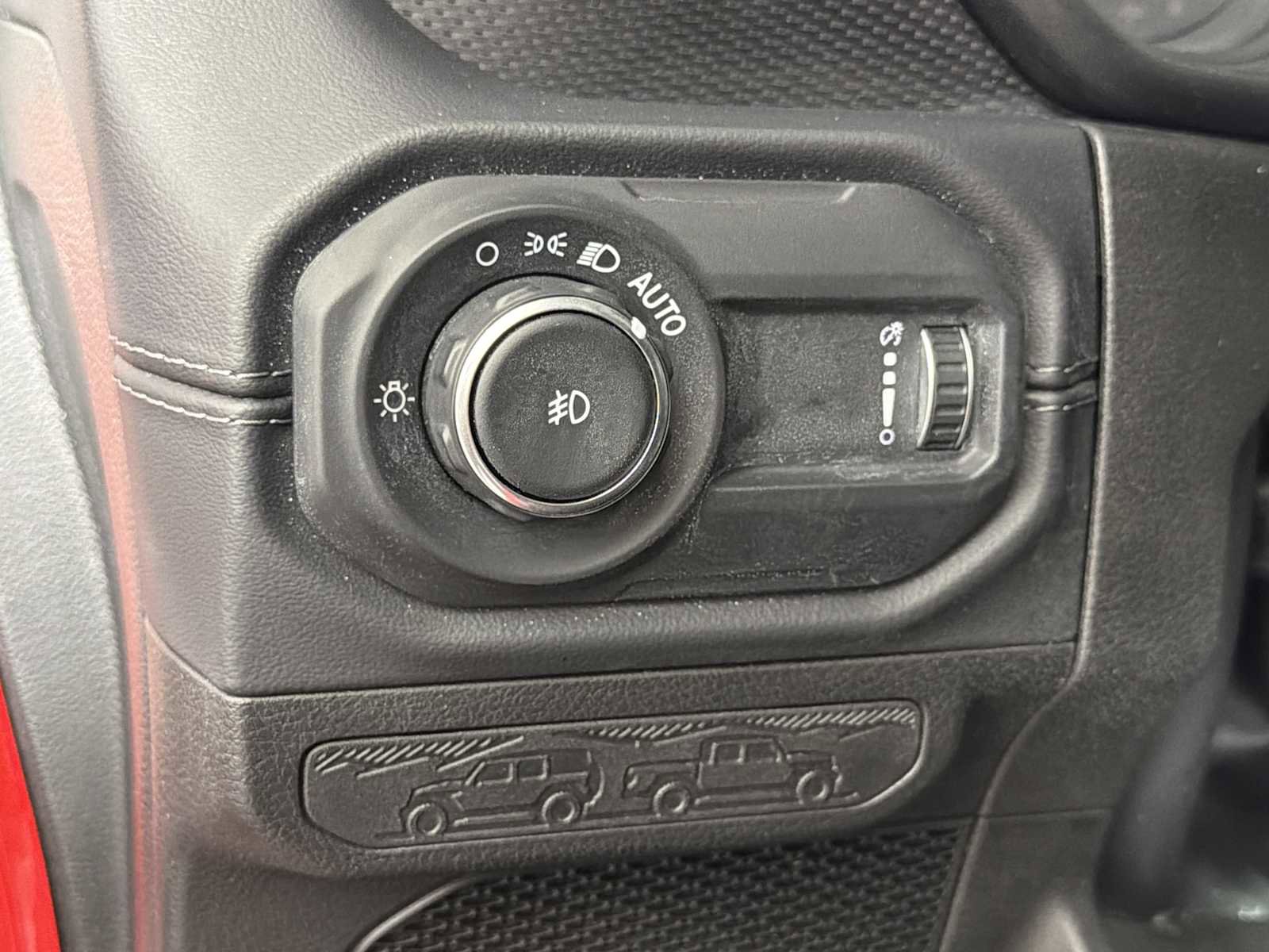 Used 2024 Jeep Wrangler Unlimited Rubicon image 29