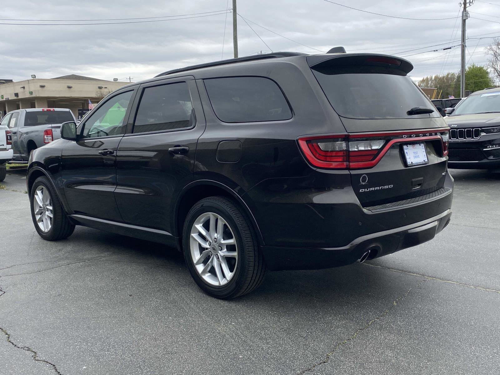 Certified 2024 Dodge Durango GT image 9