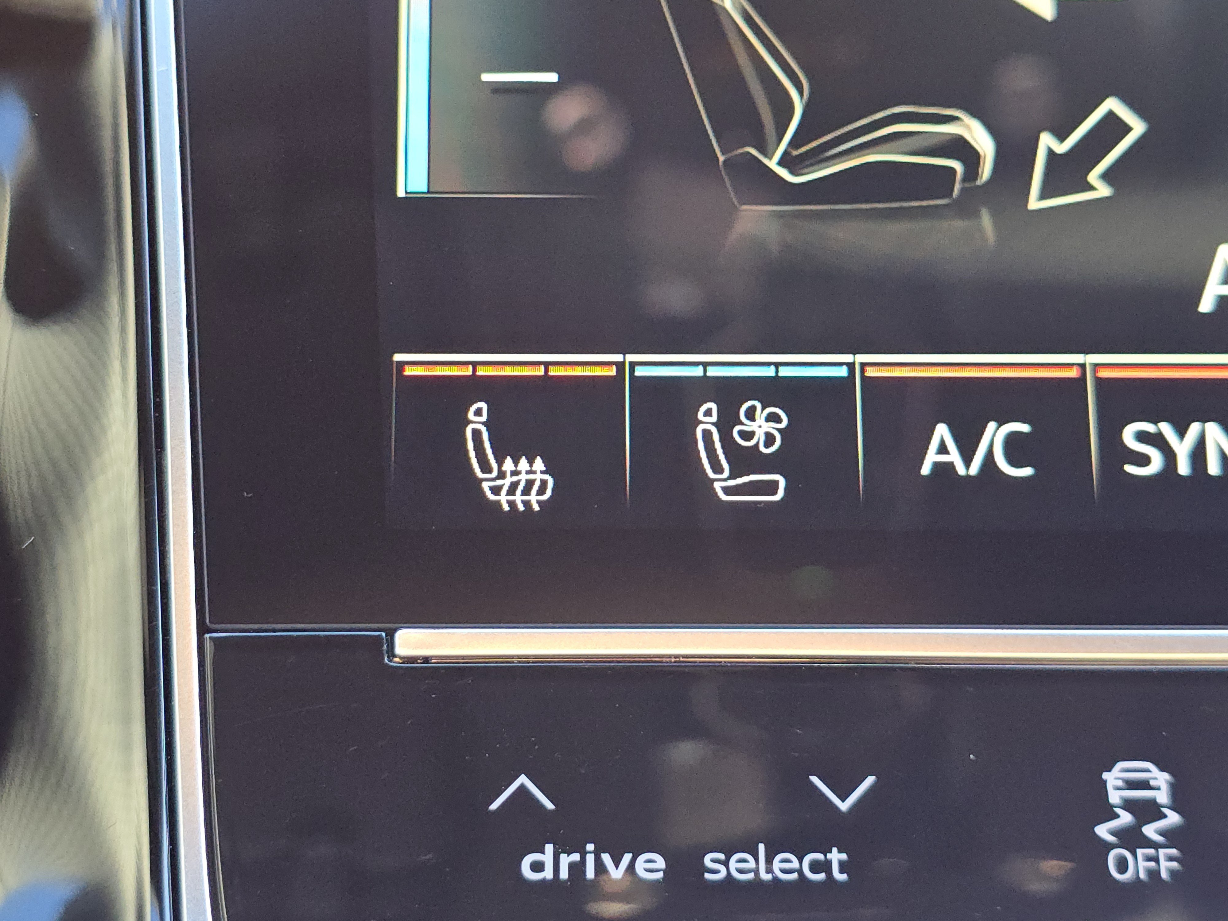 New 2026 Audi SQ7 Premium Plus AWD/4WD image 11