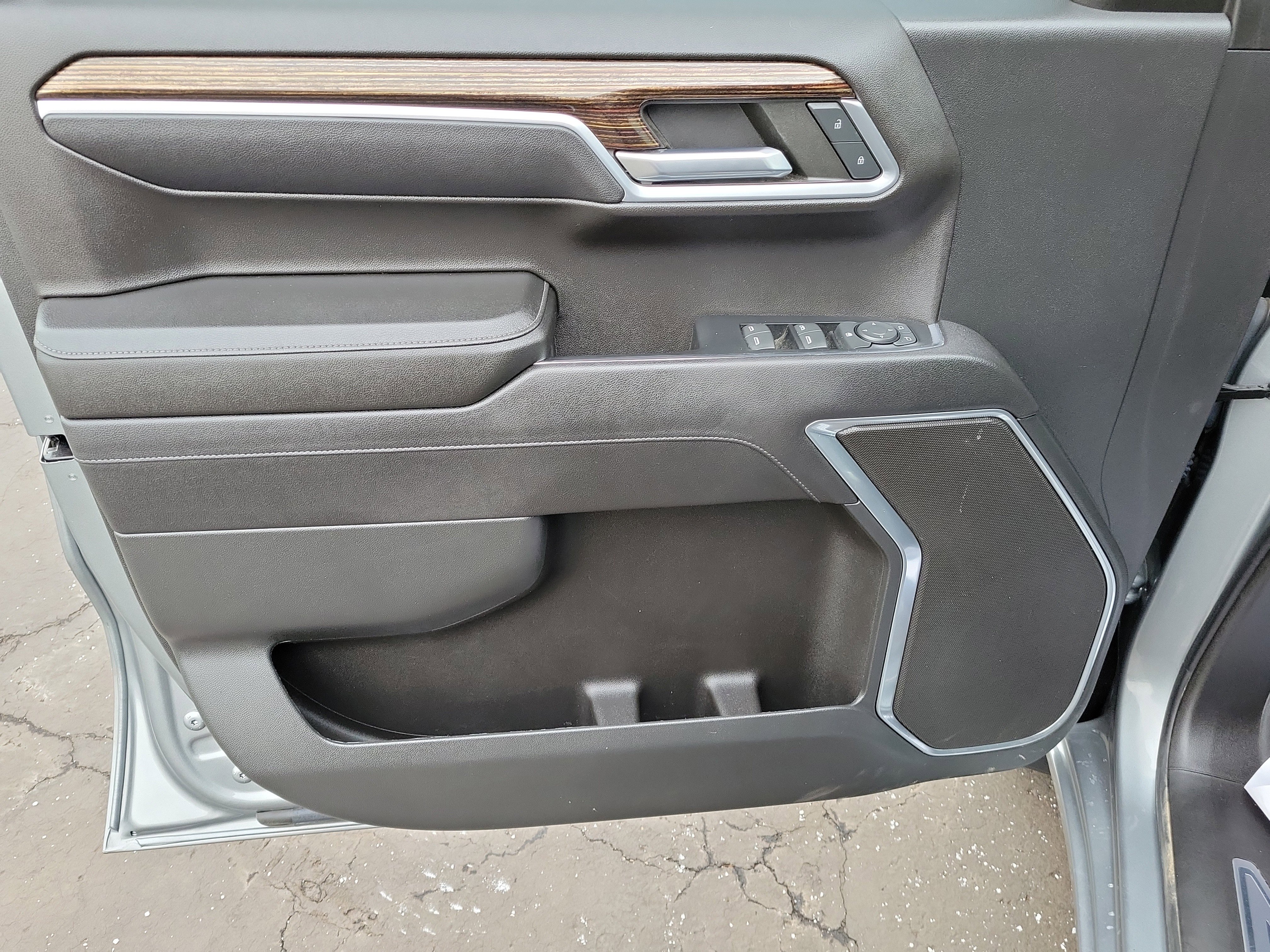 Certified 2023 GMC Sierra 1500 Elevation image 16