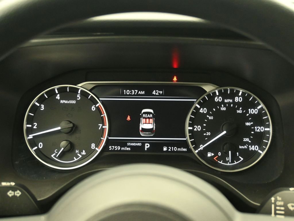 Used 2024 Nissan Rogue SV image 18