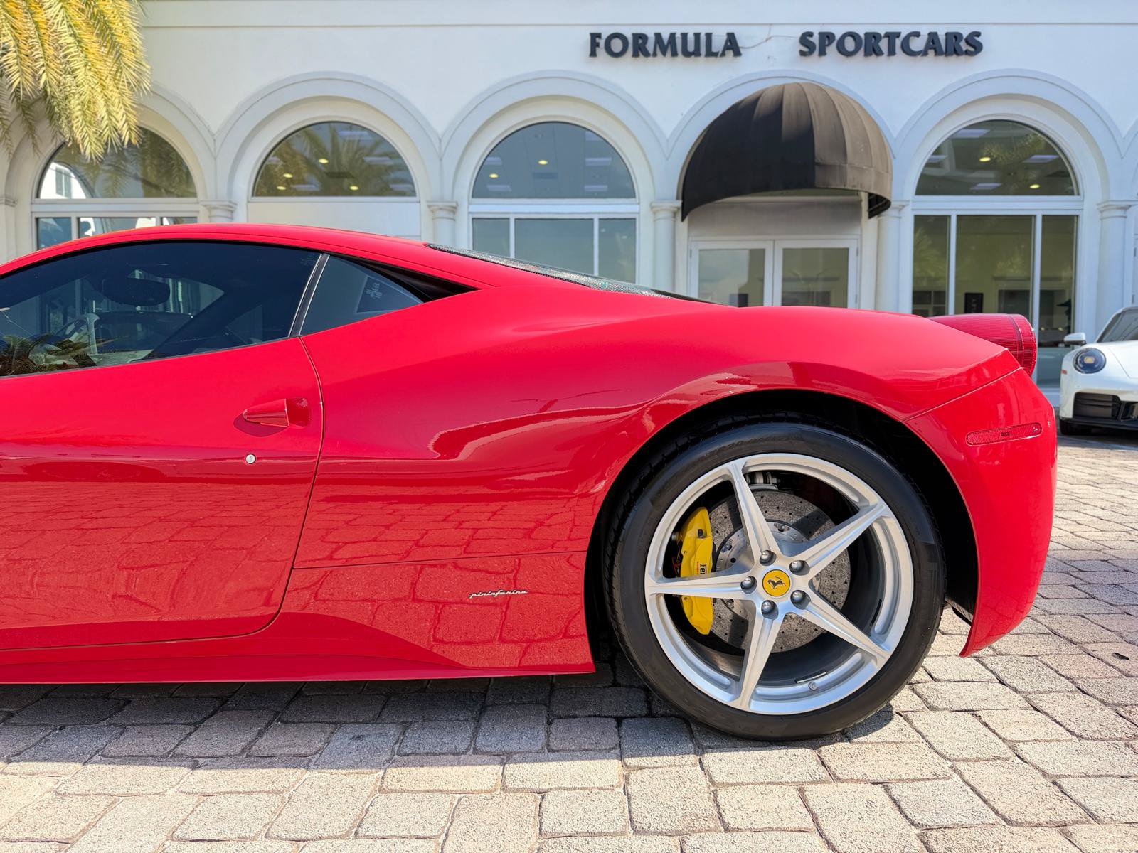 Used 2011 Ferrari 458 Italia Coupe RWD image 26