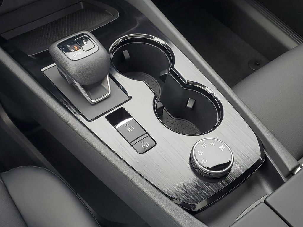 New 2026 Nissan Rogue SV w/ SV Premium Package image 24