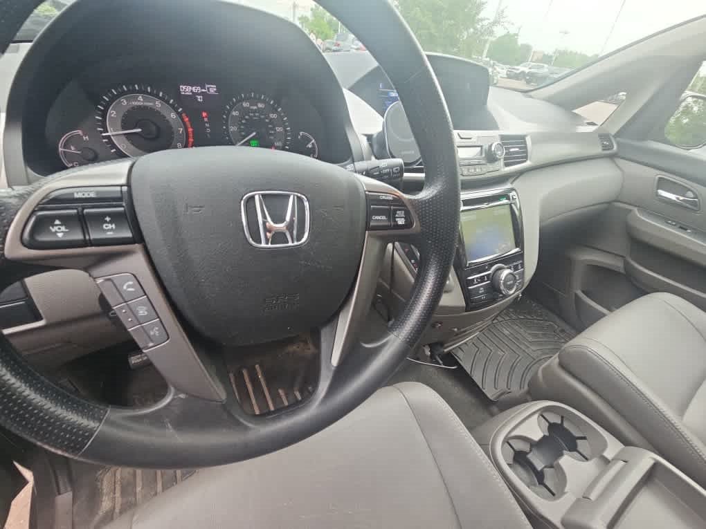 Used 2016 Honda Odyssey SE image 6