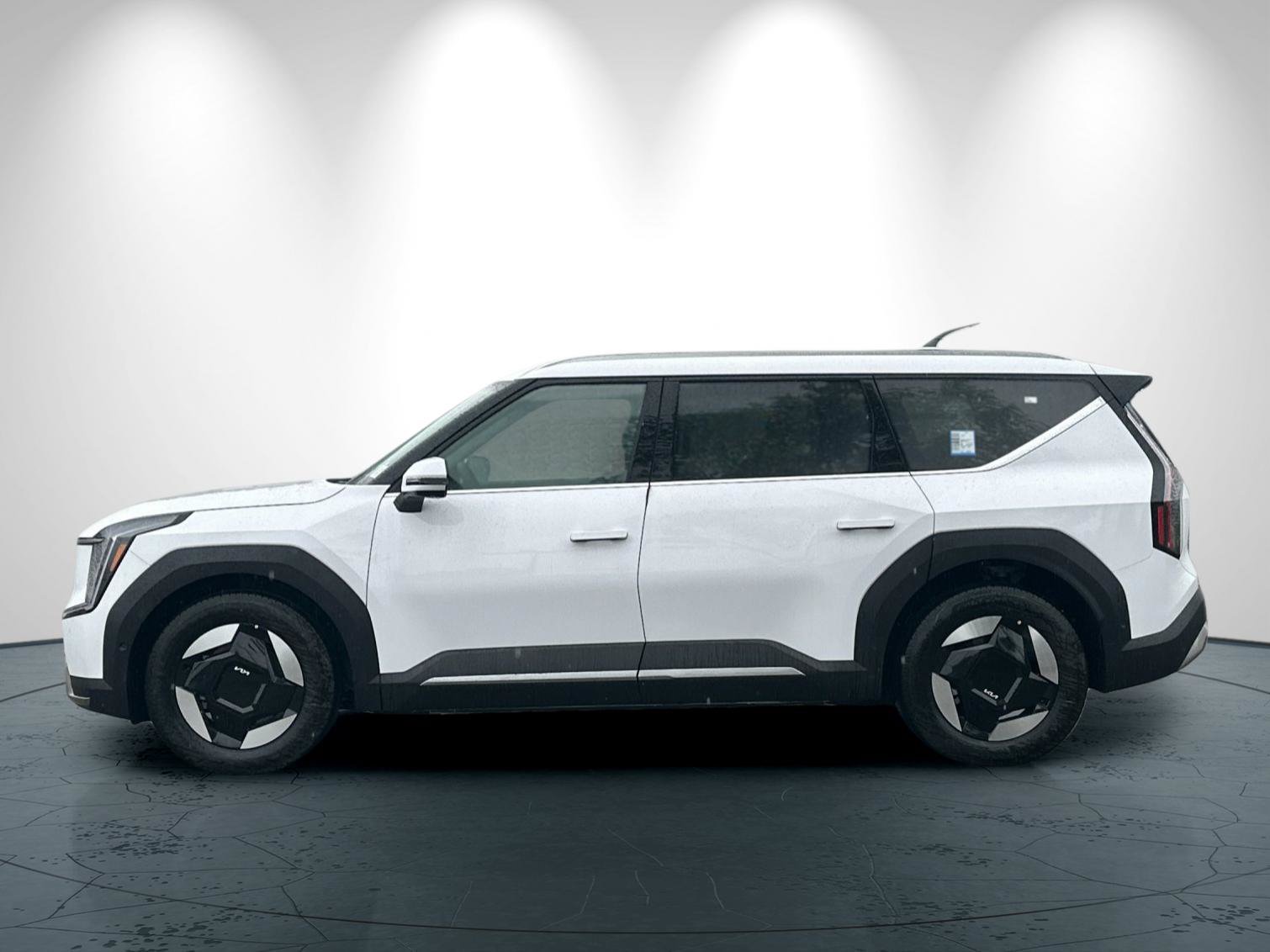New 2026 Kia EV9 Wind AWD/4WD image 7