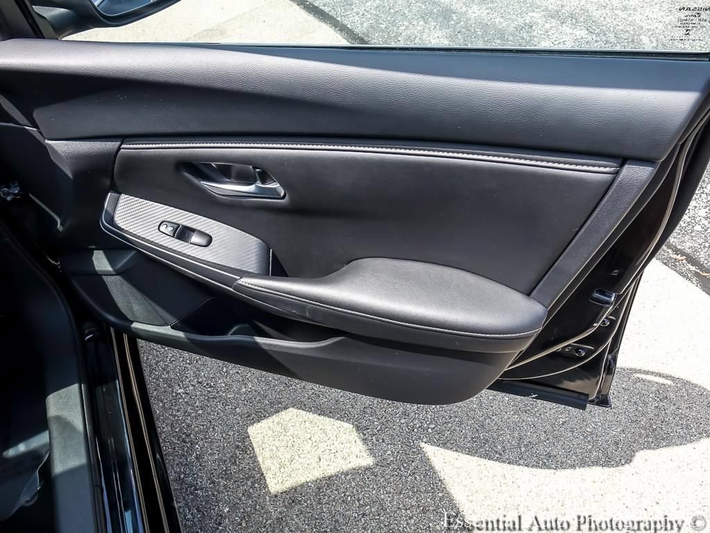 Used 2025 Nissan Sentra SV FWD image 24