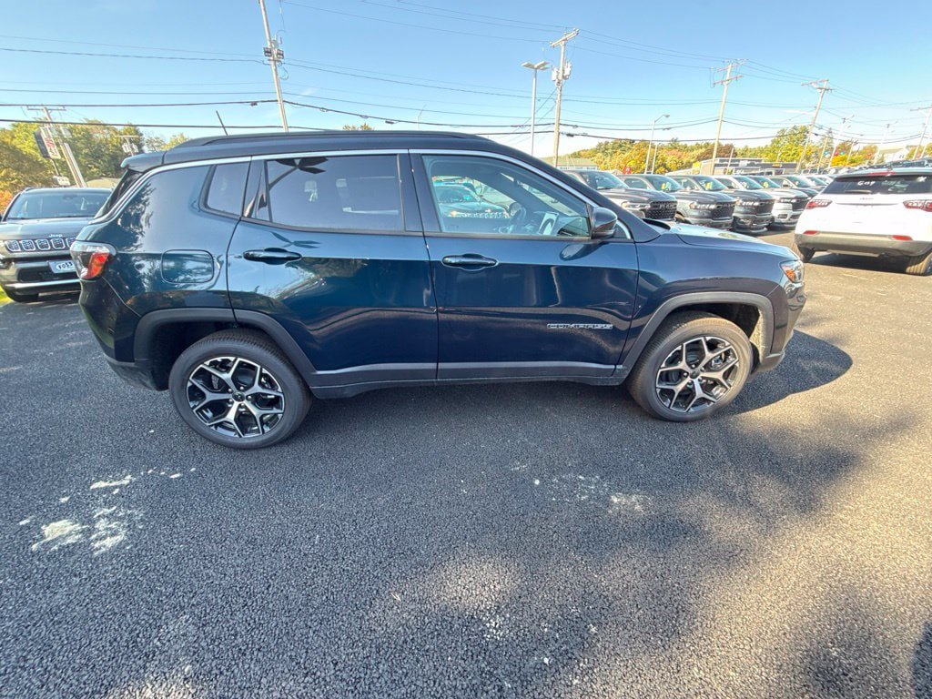 New 2026 Jeep Compass Limited AWD/4WD image 6