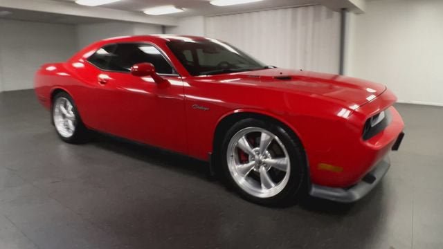 Used 2014 Dodge Challenger R/T w/ Quick Order Package 28M RWD image 2