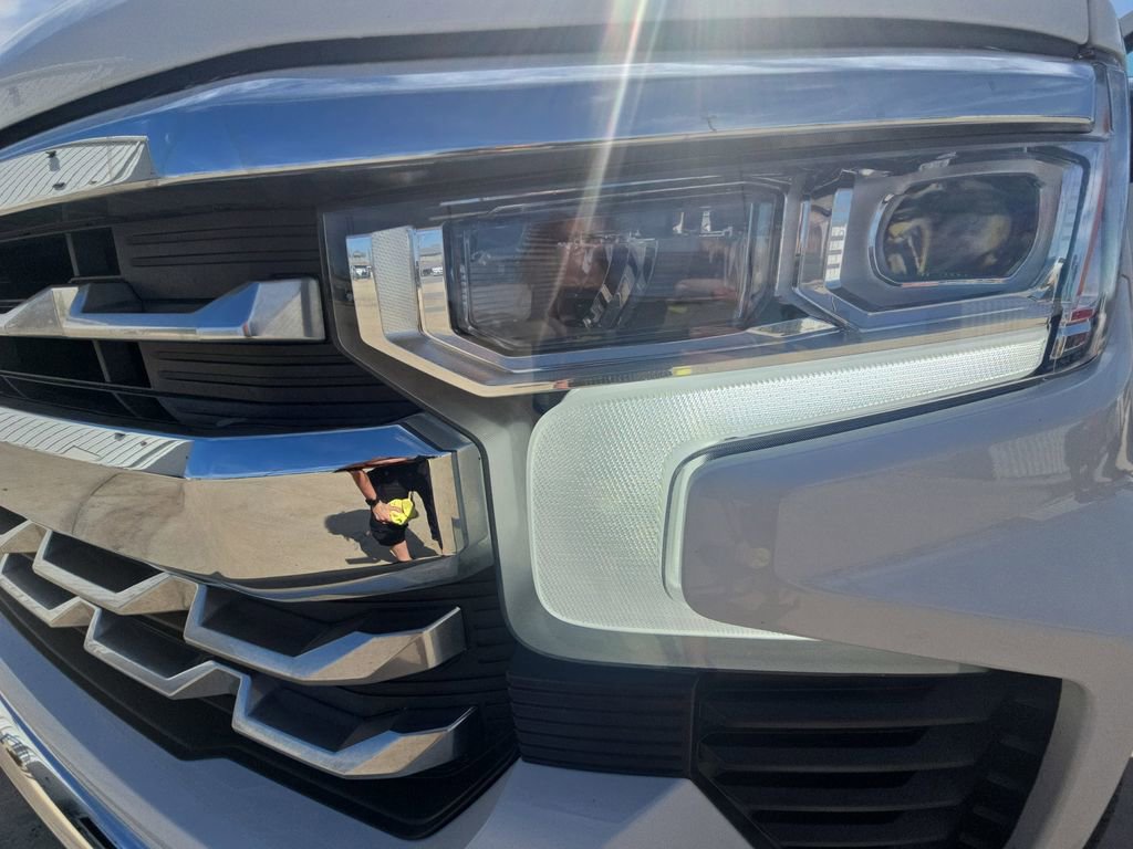 Used 2023 Chevrolet Silverado 1500 LTZ w/ Technology Package image 30